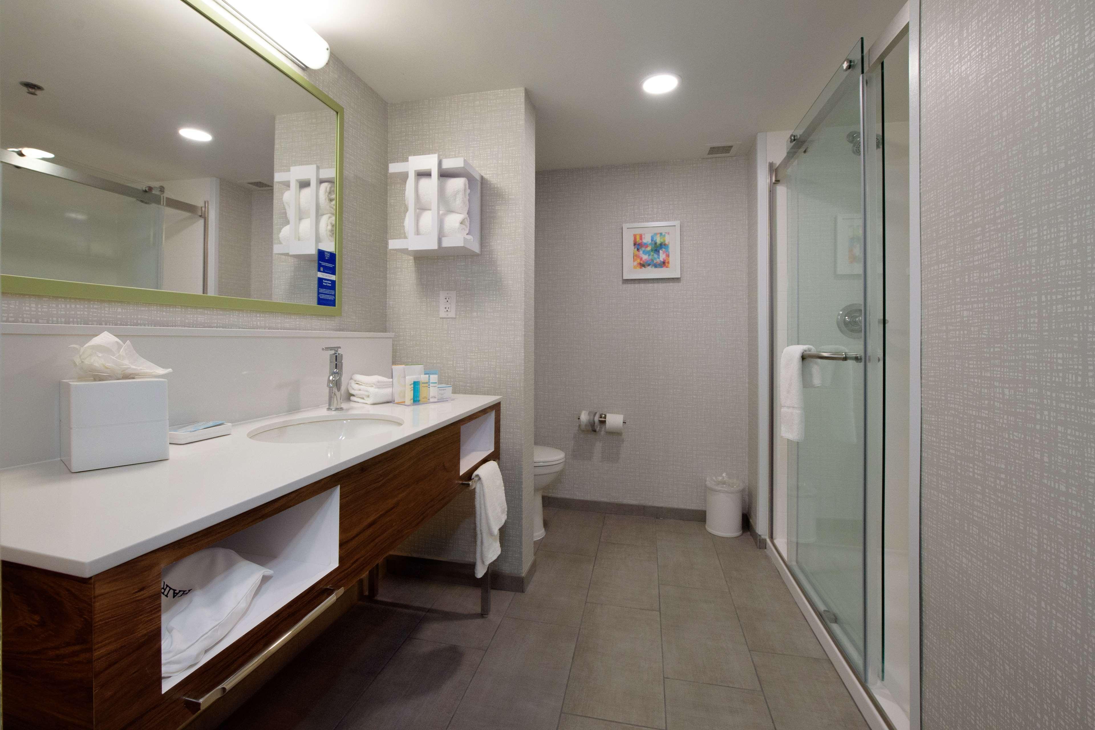 Hampton Inn Fayetteville Ngoại thất bức ảnh