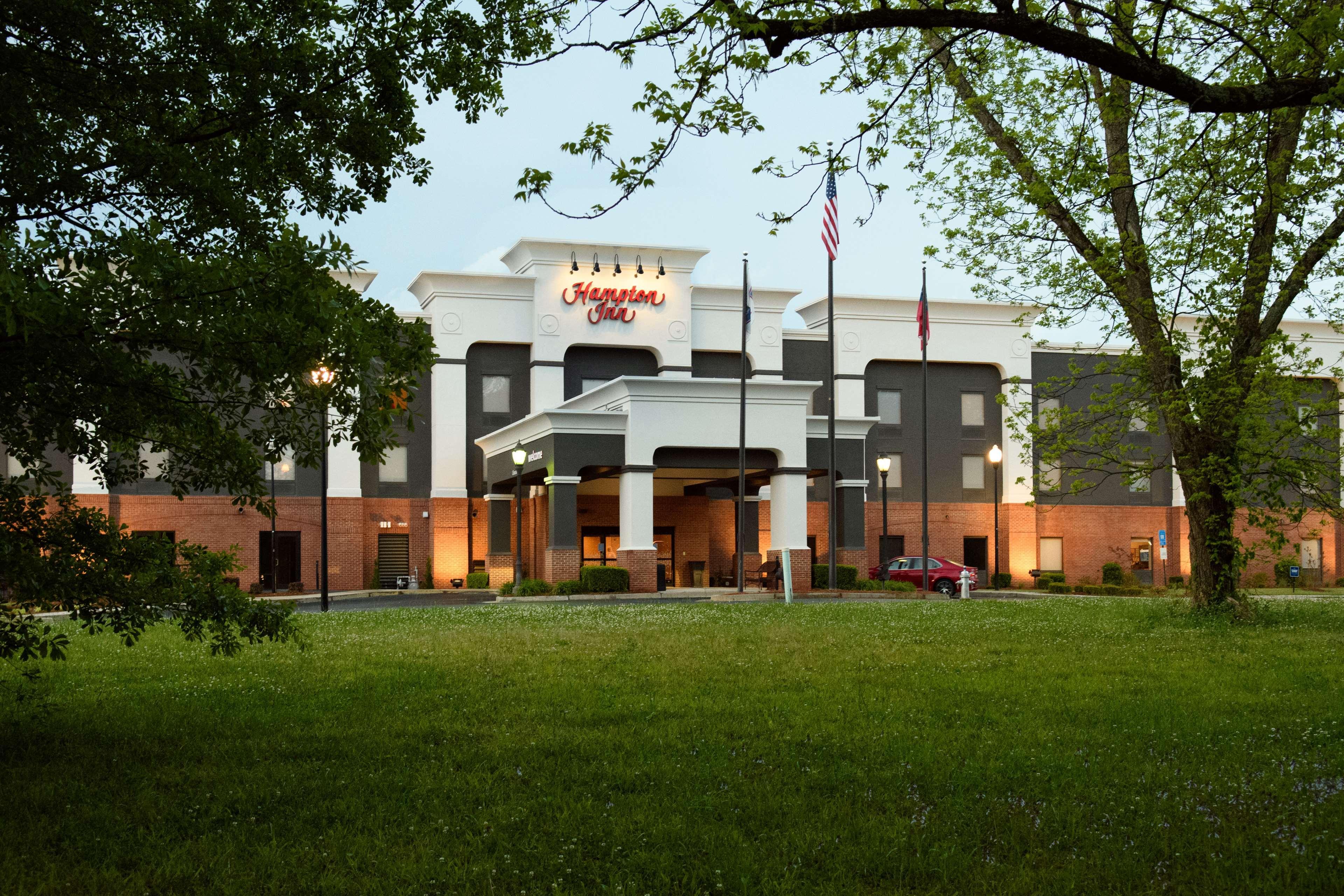 Hampton Inn Fayetteville Ngoại thất bức ảnh