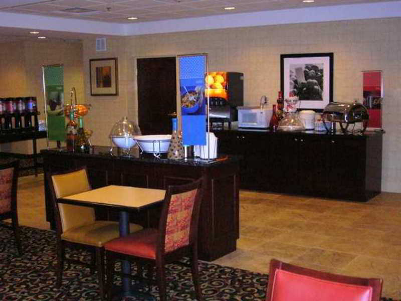 Hampton Inn Fayetteville Nhà hàng bức ảnh